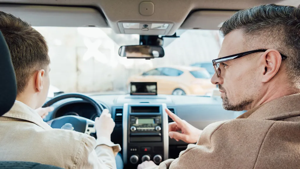 Can a dashcam be used to monitor my teen driver