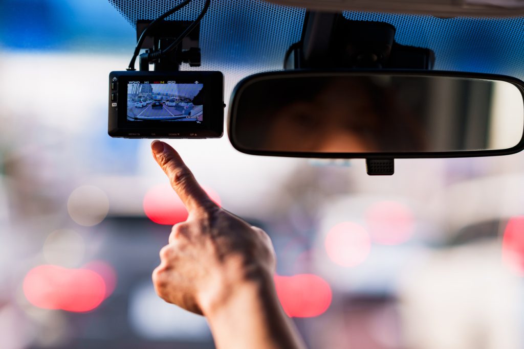 dashcam track vehicle